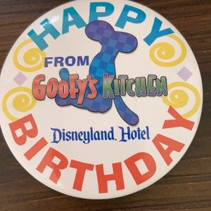 COPY - Happy Birthday from Goofy’s Kitchen collection pin